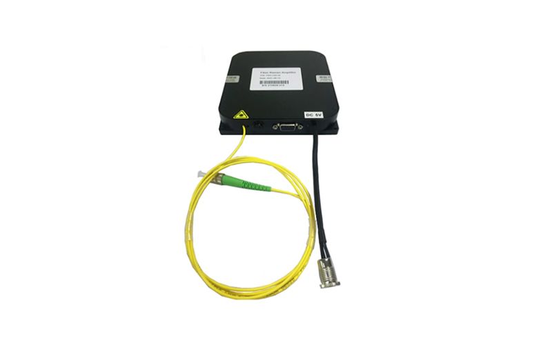 1550nm 10-100MW DFB激光源模块